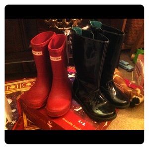 Toddler boots size 7 lot